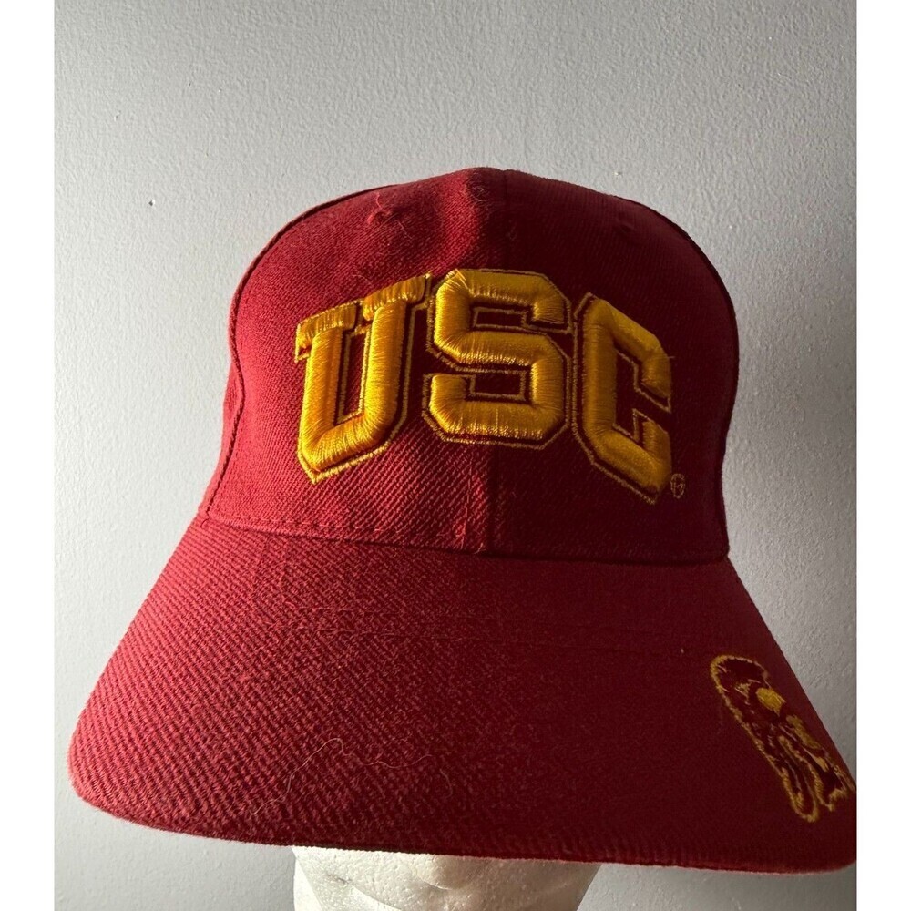 USC Trojans Red Gold Embroidered Fitted Officially Licensed Hat Size 7 Inches - Picture 3 of 10